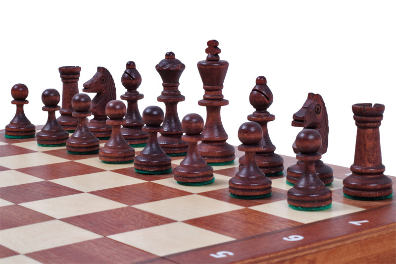 Jeu d'échecs - Tournoi No4