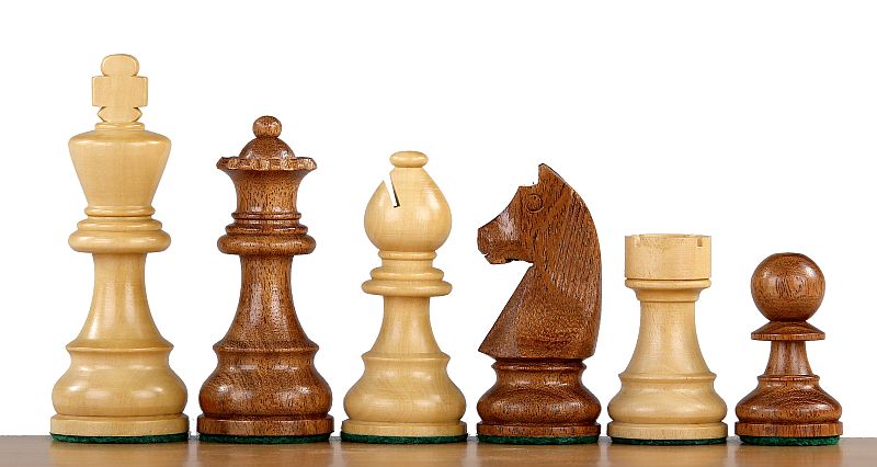 Pièces d'échecs - German Knight Timeless — Acajou