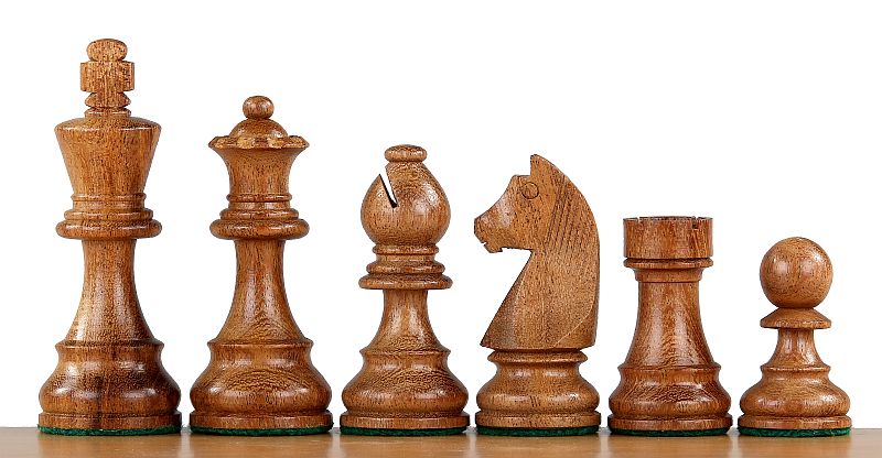 Pièces d'échecs German Knight (Timeless) en bois d'acacia et buis - Taille 3,75''