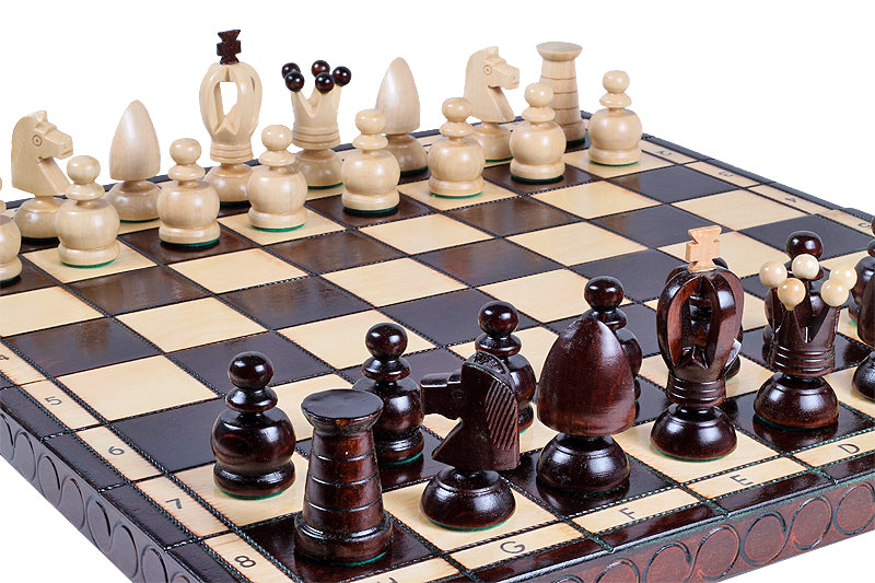 Jeu d'Echecs ROYAL en bois de charme, de grande taille (44 x 44cm) - Ensemble Complet