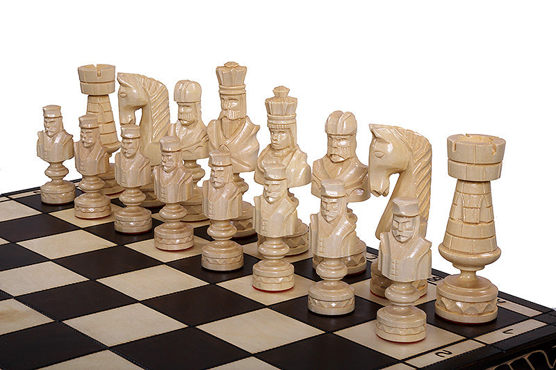 Jeu d'échecs en bois sculpté CESAR LARGE de grande taille  (85 x 85 cm)