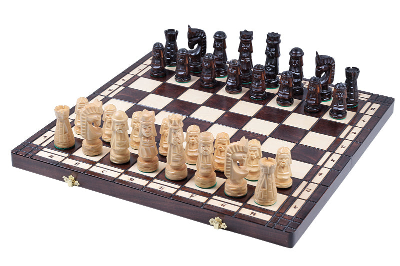 Jeu d'Echecs GIEWONT en bois de tilleul, de taille moyenne (57 x 57cm) - Ensemble Complet