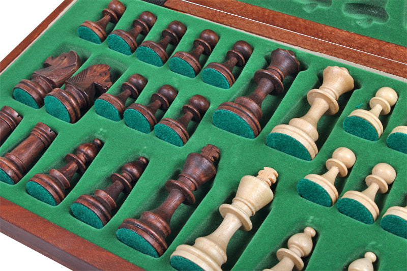Jeu d'échecs JUPITER en bois de charme, de taille moyenne (42 x 42cm) - Ensemble Complet