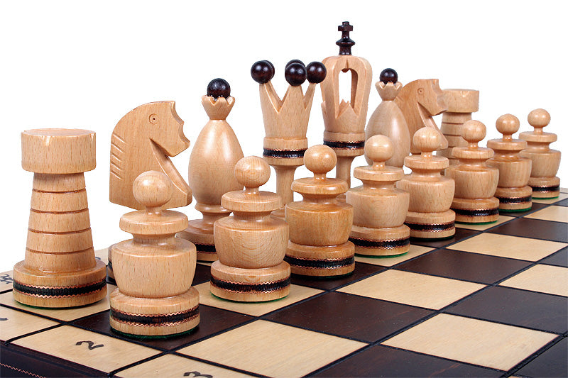 Jeu d'Echecs ROYAL avec incrustations en laiton, en bois bois de charme et de cerisier sauvage, de grande taille (50 x 50cm) - Ensemble Complet