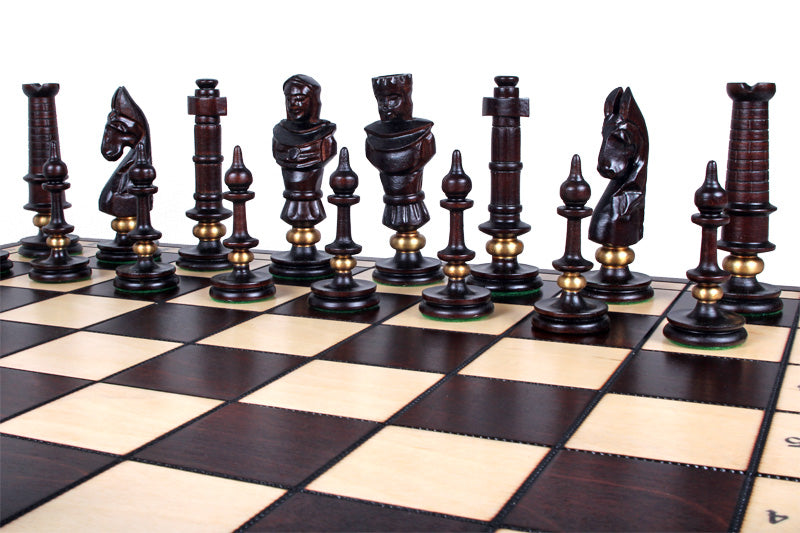 Jeu d'échecs sculpté de grande taille ROYAL LUX  (65 x 65 cm)