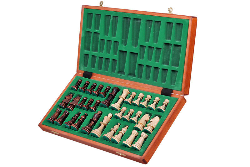 Jeu d'échecs DE TOURNOI No 5 en bois de charme avec l'échiquier en marqueterie de bois d'acajou et sycomore, de taille 5 (48 x 48cm) - Ensemble Complet