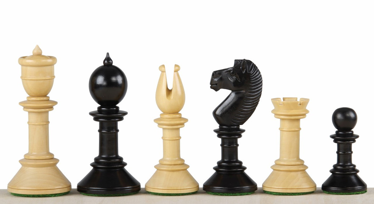 Pièces d'échecs Northern Upright en bois de buis teinté et naturel - Taille 3,75''