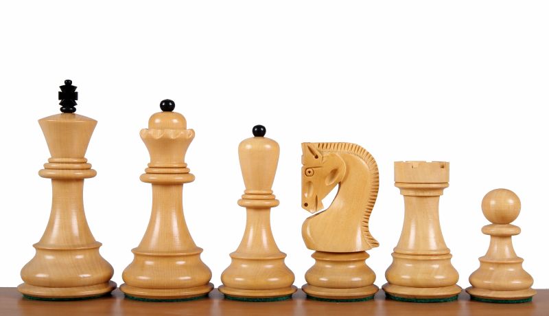 Pièces d'échecs Zagreb en bois de buis teinté et naturel - Taille 3,50''